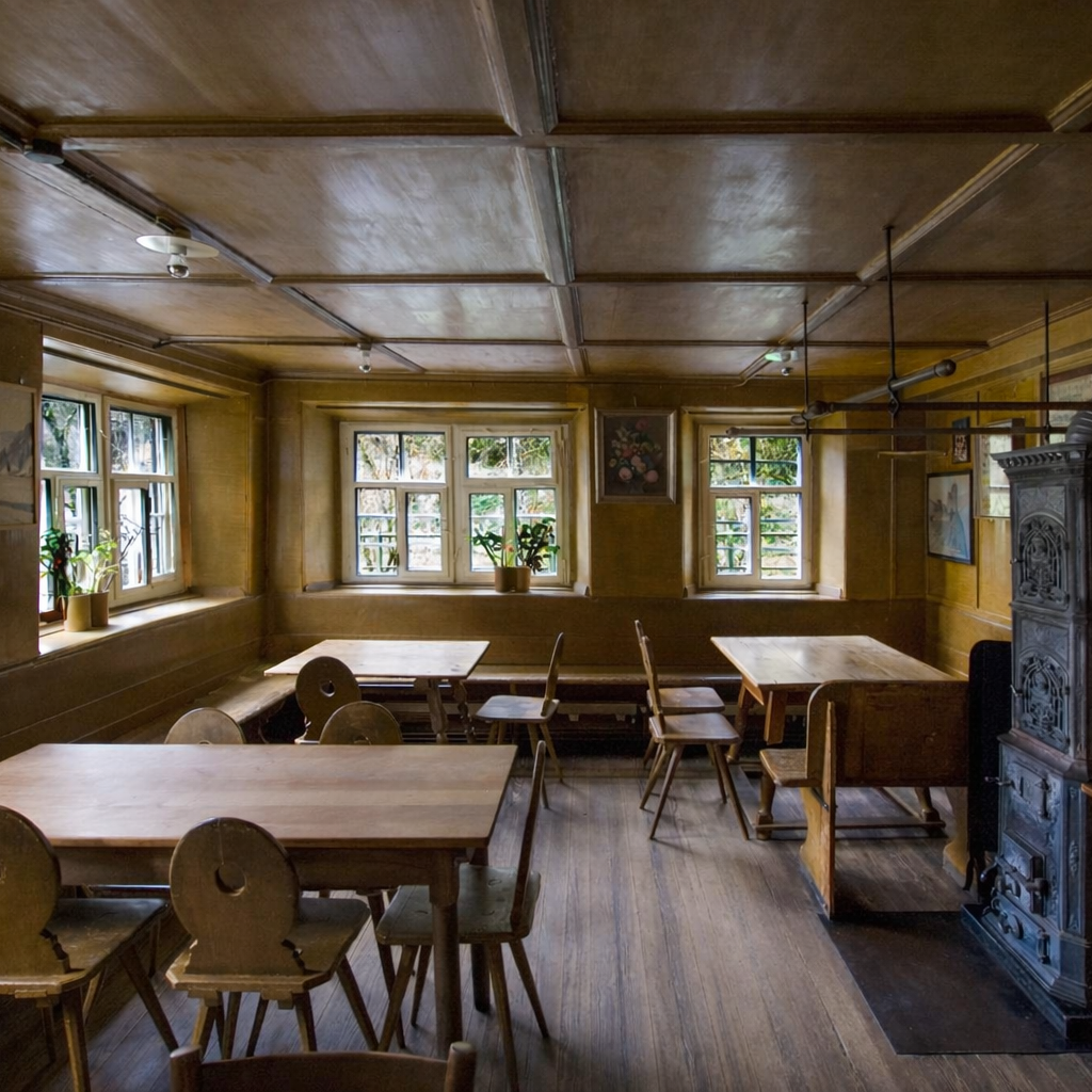 Stube mit historischen Kachelofen