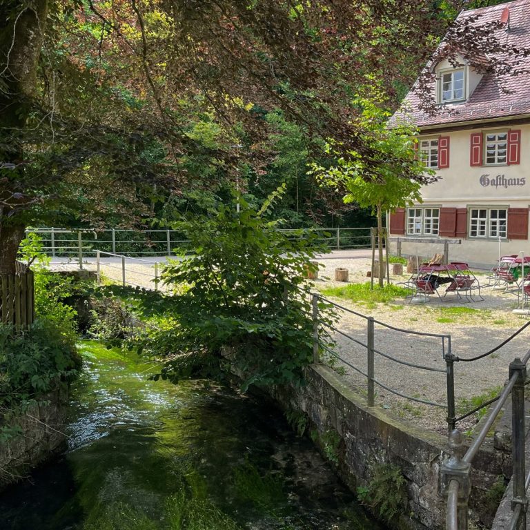 Blick auf den Biergarten